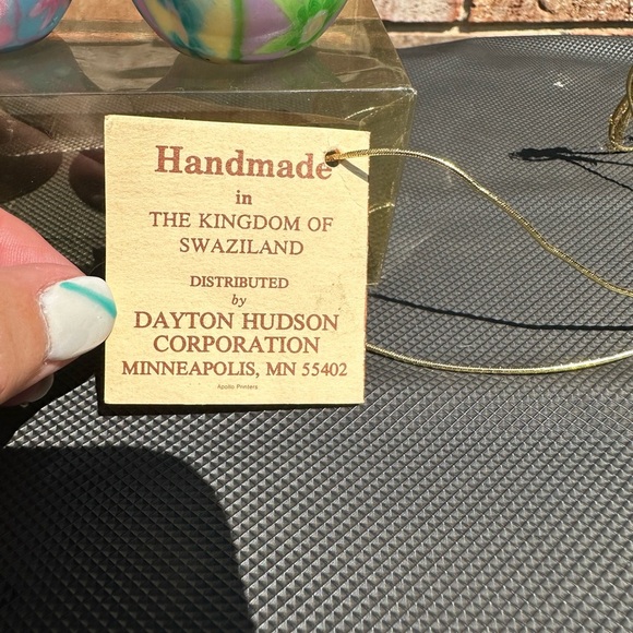 Swazi Candles Two Egg Shaped Floral Multicolored Handmade In Switzerland Candles - Picture 6 of 8